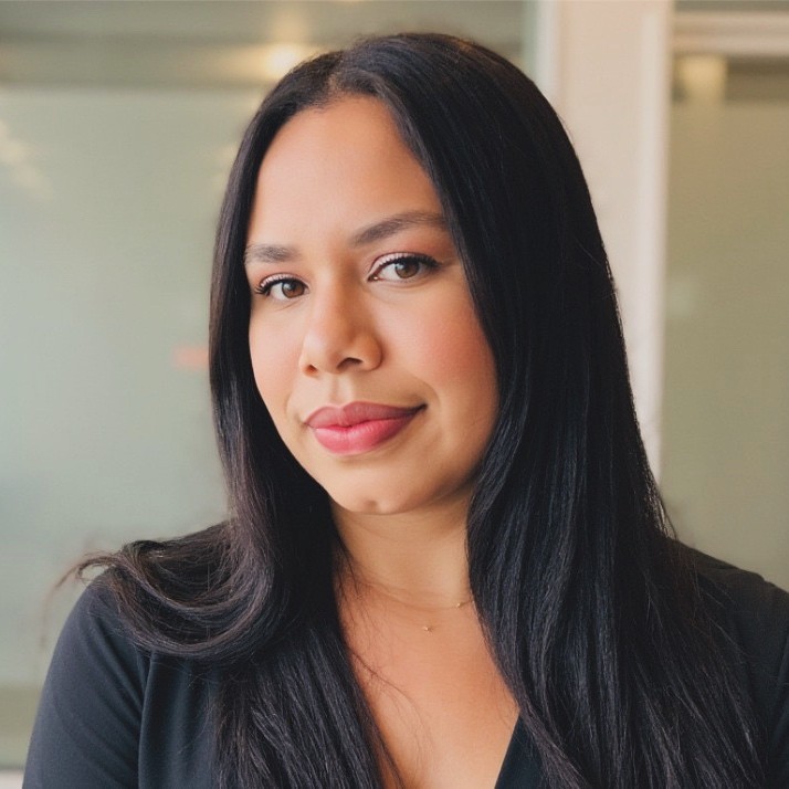 Retrato de Sabrine Matos, Fundadora — Plinq